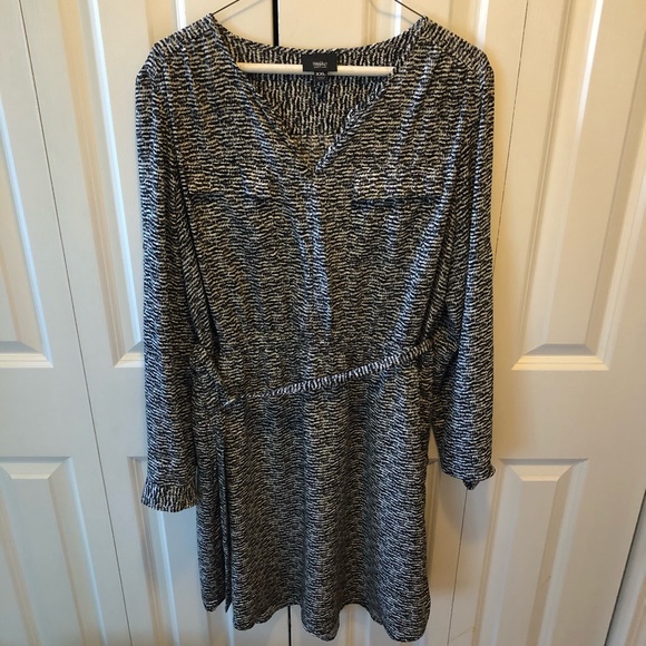 Massimo Dresses & Skirts - Black and White Massimo Belted Dress Massimo Dresses & Skirts - Black and White Massimo Belted Dress